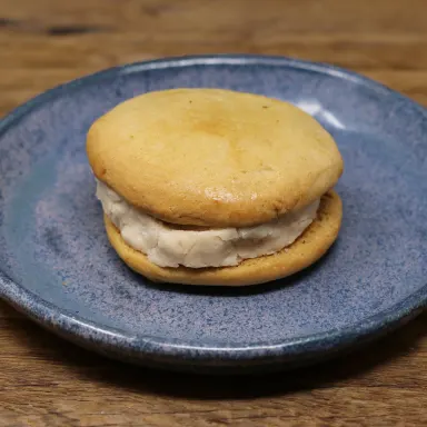 Whoopie Pie - Root Beer
